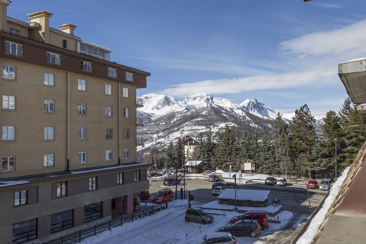 Hotel Clotes Oulx エクステリア 写真