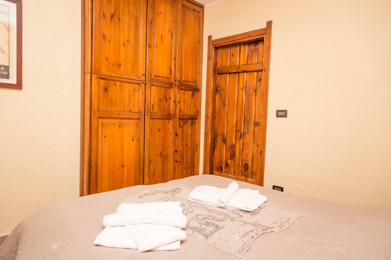 Hotel Clotes Oulx エクステリア 写真