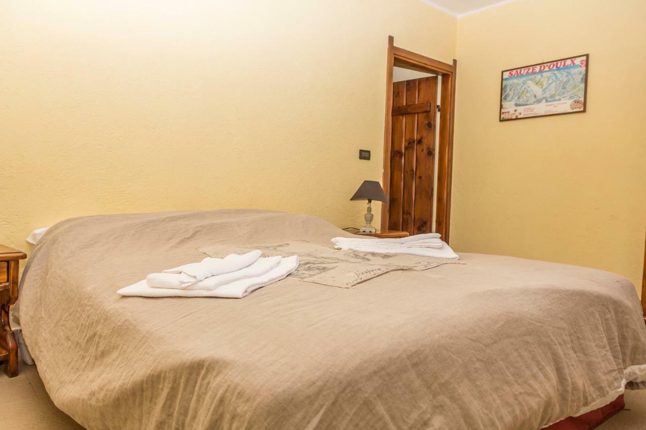Hotel Clotes Oulx エクステリア 写真